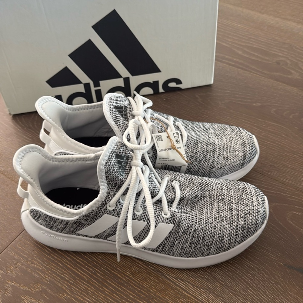 NIB! ADIDAS women’s cloudform pure spw running shoes. Size 9. Black / white